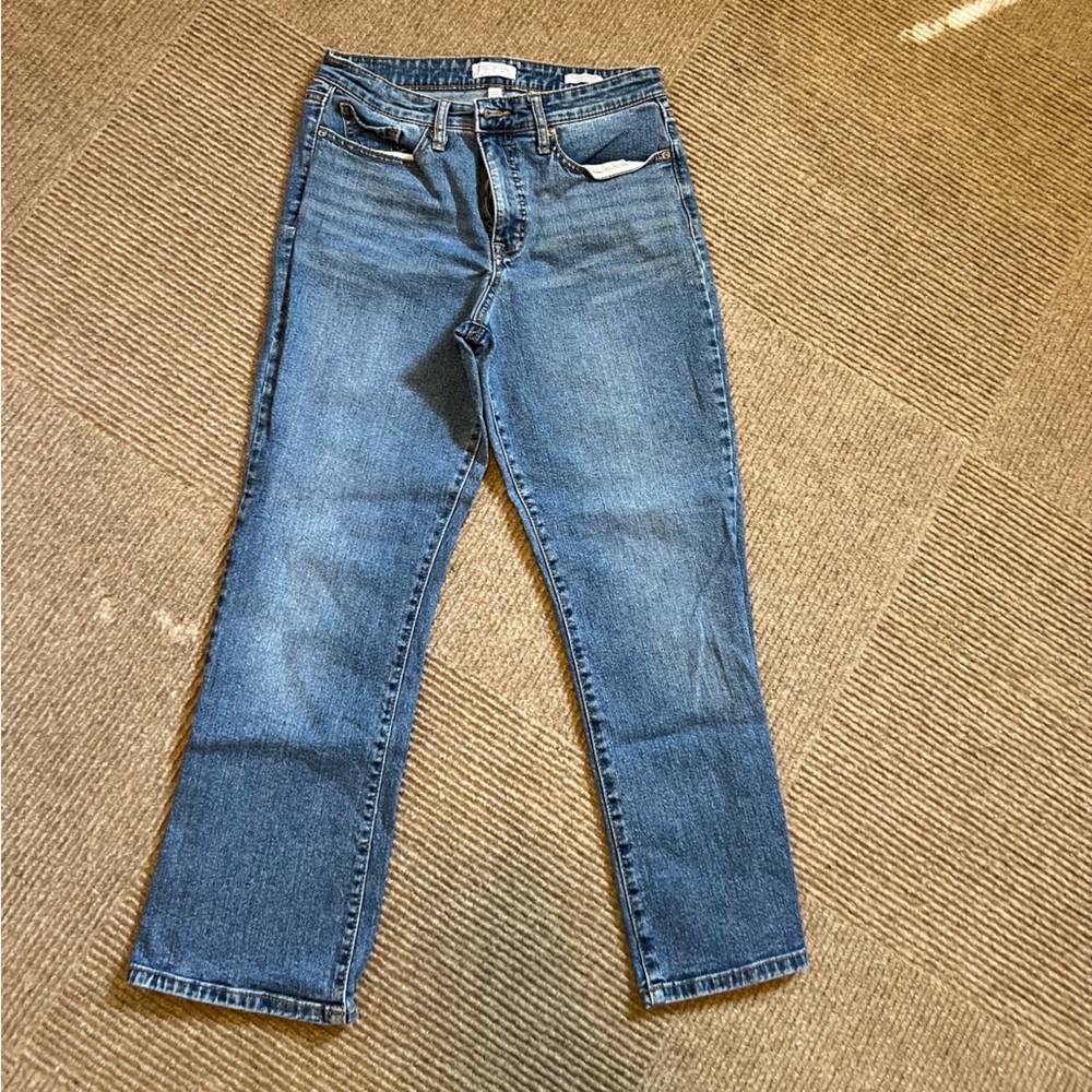 Sofia Vergara Mayra Cropped Flare Jeans